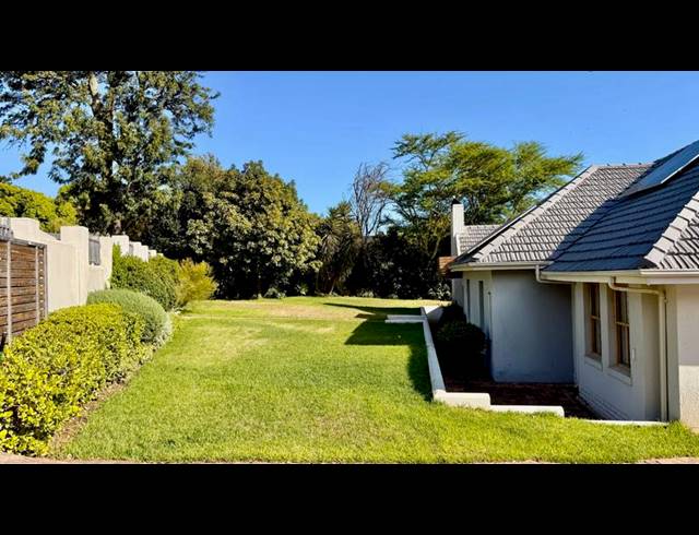 5 BEDROOM HOUSE FOR SALE IN KENRIDGE